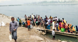 সেতুর অভাবে চরম ভোগান্তি শালজোড়ের মানুষের