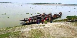 মোগলবাসা নৌকাঘাটে সক্রিয় কি একটি সংঘবদ্ধ চক্র? সাংবাদিককে হয়রানির অভিযোগে নতুন করে প্রশ্ন